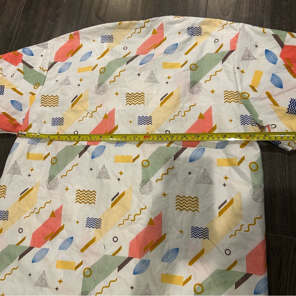 Geometric Print Women's Pajama Set - Picture 6 of 9